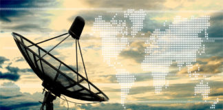 Satellit, Bild: © twobee - Fotolia.com