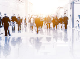 Messe-Besucher © davis - Fotolia.com