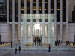 Apple Fifth Avenue; © Apple