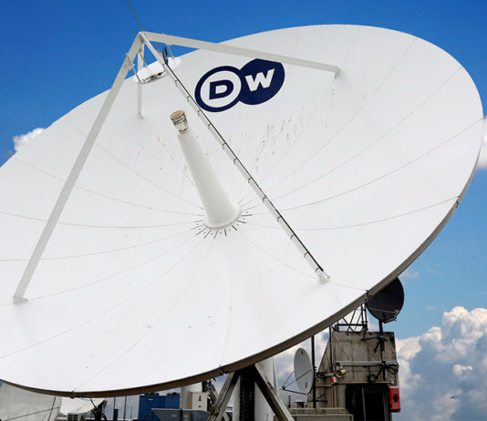 Deutsche Welle Sat-Schüssel Sendeantenne; © Deutsche Welle