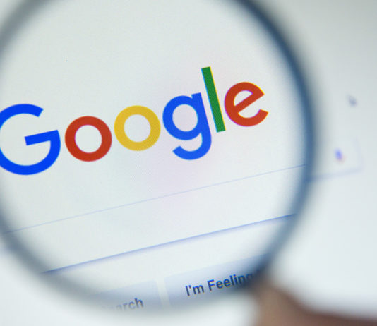 Google; © Goodpics - stock.adobe.com