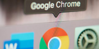 Google Chrome; © PixieMe - stock.adobe.com