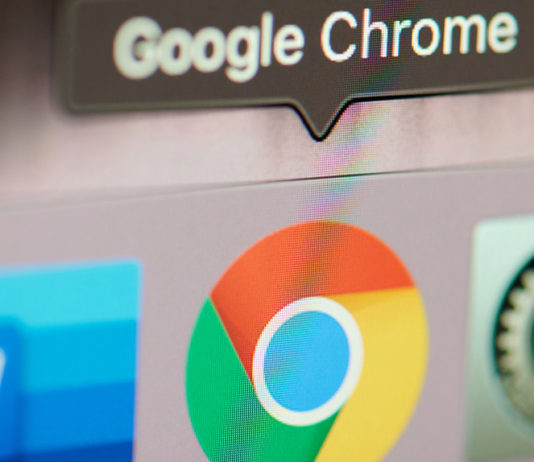 Google Chrome; © PixieMe - stock.adobe.com