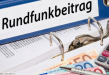 Rundfunkbeitrag; © DOC RABE Media - stock.adobe.com