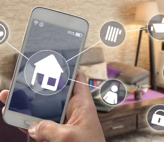 Smartphone im Smart-Home