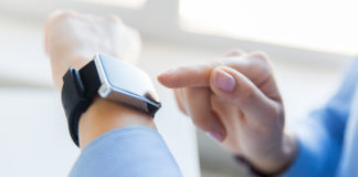 Smartwatch © Syda Productions - Fotolia.com