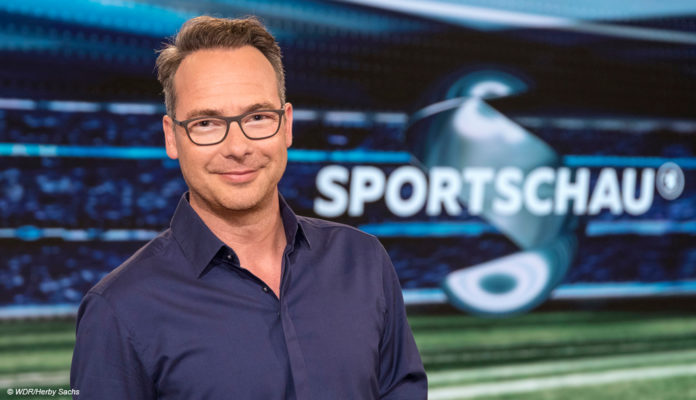 Sportschau Matthias Opdenhoevel; © WDR/Herby Sachs