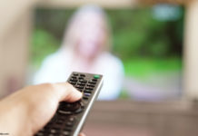 Fernbedienung, Fernsehen; © fotos4u - Fotolia.com