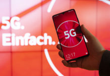 5G Smartphone Vodafone Mobilfunk; © Vodafone