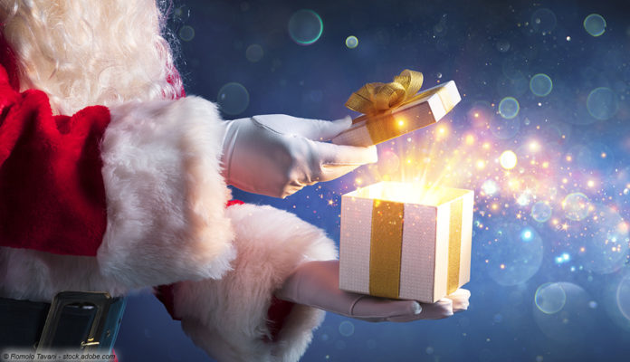 Weihnachten, Geschenke; © Romolo Tavani - stock.adobe.com