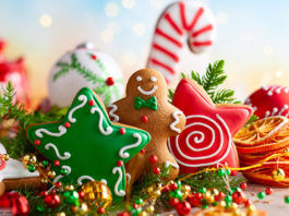 Weihnachten, Plätzchen, Lebkuchen; © sarsmis - stock.adobe.com