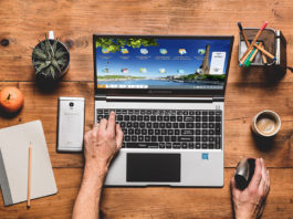 Laptop, Handy; © Ordissimo