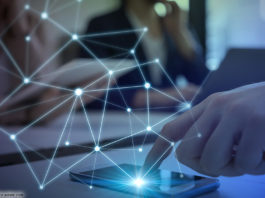 Smartphone Hacker; © metamorworks - stock.adobe.com