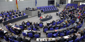 Bundestag, Politik Parteien, AFD, CDU, FPD, Linke, Bündnis90, Grüne SPD; © Deutscher Bundestag/Thomas Köhler/ photothek.net