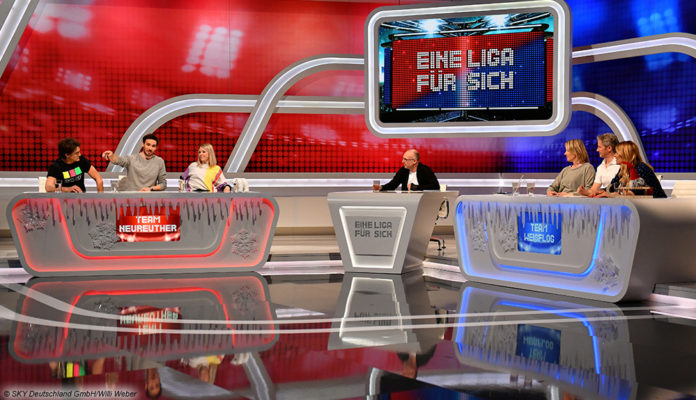 Eine Liga für sich, Buschis Sechserkette; © SKY Deutschland GmbH/Willi Weber