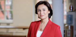 Sandra Maischberger; © WDR/Peter Rigaud