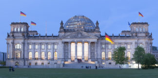 Reichstag Bundestag Politik Parteien Demokratie; © Deutscher Bundestag/Axel Hartmann