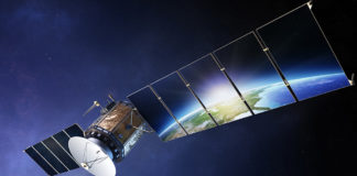 Satellit © JohanSwanepoel - stock.adobe.com
