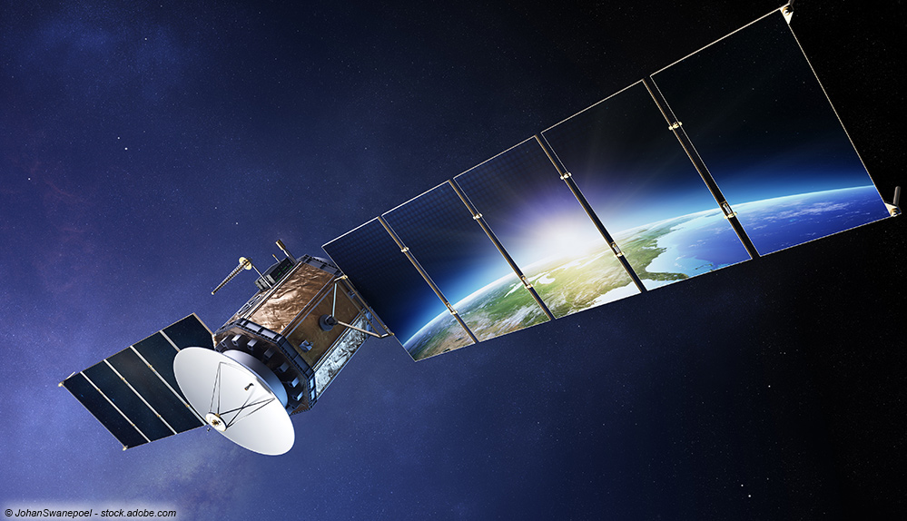 Satellit sendet erstmals Testsignale im Frequenzbereich des Q- und W-Bands