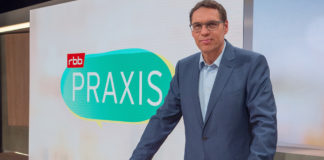 Raiko Thal im neuen RBB-Praxis-Studio; ©RBB/Thomas Ernst