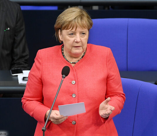 Angela Merkel, Bundesklanzlerin