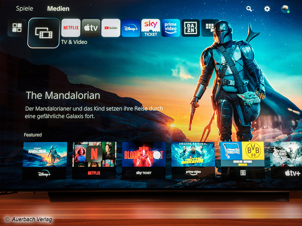 Spiele und Videoapps sind im neuen Homescreen voneinander getrennt. Filmdiscs starten Sie wie auch die Apps innerhalb der Medien-Rubrik. Die PS5 unterstützt die wichtigsten Streaming-Anbieter, doch Dolby Vision oder 3D-Audio sollten Sie hierbei nicht erwarten