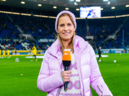 Kathrin Müller-Hohenstein ist für das ZDF als Moderatorin beim Nations League-Spiel der DFB-Elf gegen die Ukraine im Einsatz.