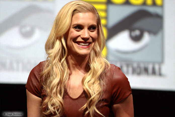 Katee Sackhoff spielt Bo-Katan Kryze in 