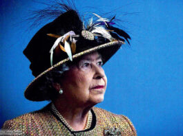 Elizabeth II., Queen of England.
