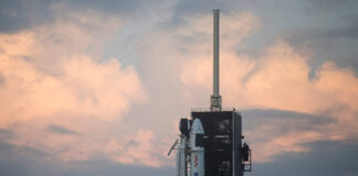 Das SpaceX-Raumschiff "Crew Dragon" am Launchpad der NASA in Cape Canaveral, Florida