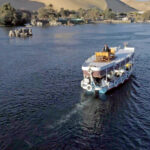 Ägypten - Schiff auf dem Nil; © ZDF/Bo Travail! - Voyage