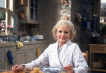 Betty White © Touchstone Television