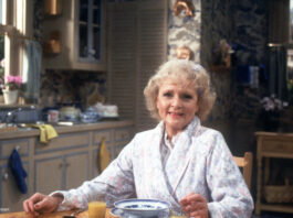 Betty White © Touchstone Television