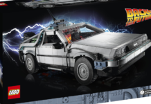 Das LEGO Modell des DeLorean aus 2022: Karton der Zeitmaschine