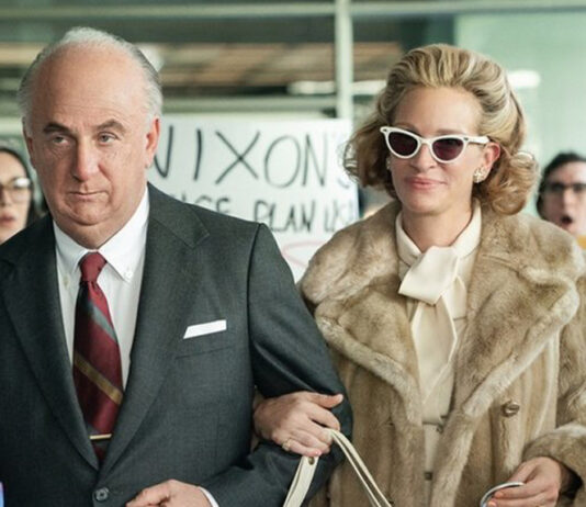 Gaslit mit Julia Roberts bei Starzplay