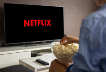 netflix streaming popcorn