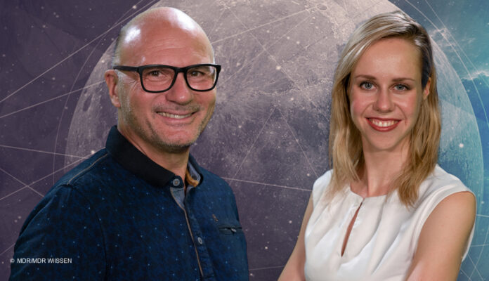 Kristin Linde von der Stiftung Planetarium Berlin und Karsten Möbius von MDR WISSEN