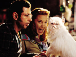 Jeff Goldblum in "Cats & Dogs"