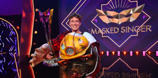 Daniel Donskoey als Maulwarf bei The Masked Singer