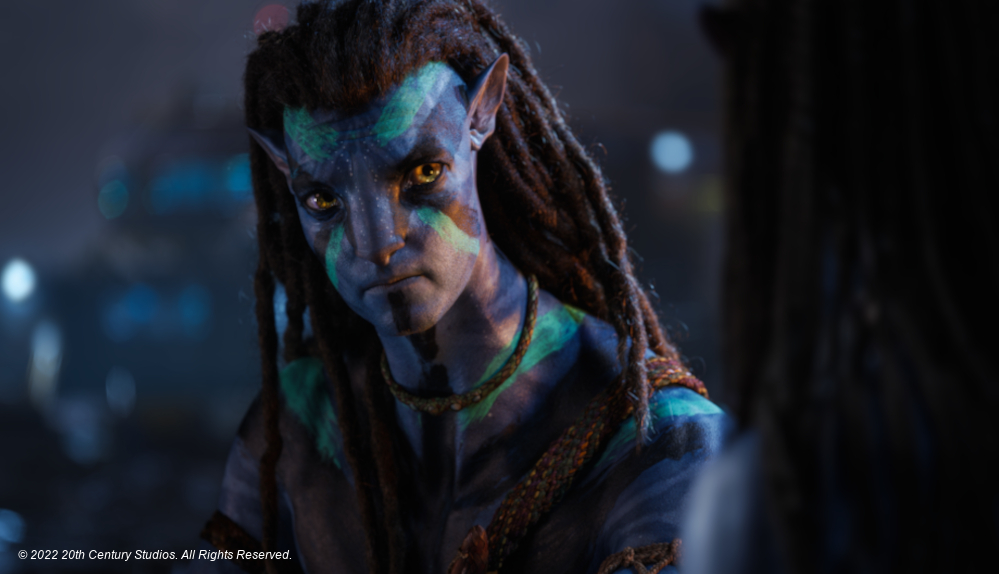 Jake Sully schaut in "Avatar 2"