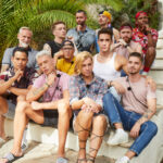 Der Cast von "Mr Gay Germany" auf einer Treppe