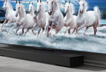 LG Soundbar unter Fernseher