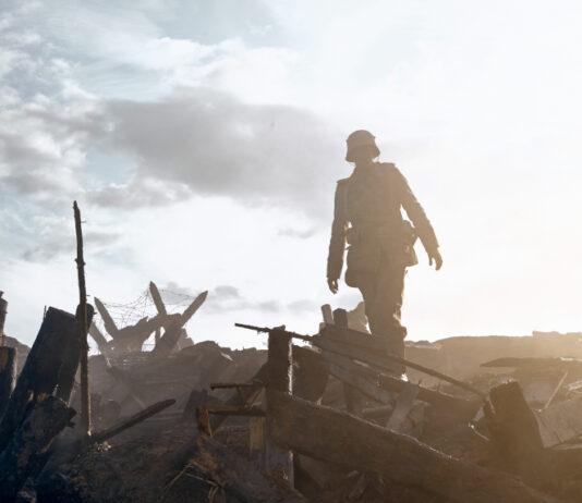 Soldat auf Schlachtfeld