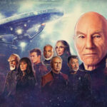 Star Trek Picard Staffel 3 Jean-Luc Picard, William Riker, Geordi LaForge, Michael Dorn, Gates McFadden gezeichnet, im Hintergrund ein Raumschiff