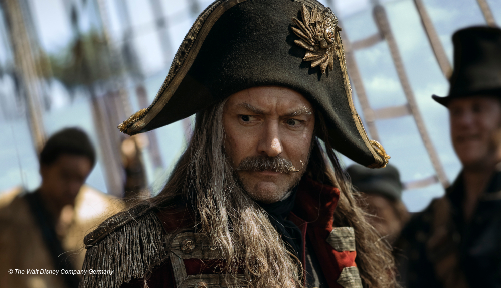Jude Law in "Peter Pan & Wendy" als Captain Hook