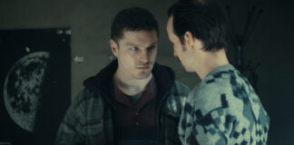 Dennis (Anton Dreger, l.) und Erik Ludwig (Maximilian Brauer in "Zwei Seiten des Abgrunds"