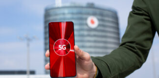 Vodafone Handy mit 5G Symbol