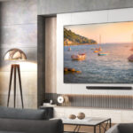 Samsung QLED TV im Wohnzimmer