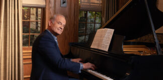 Frasier am Klavier (Paramount)