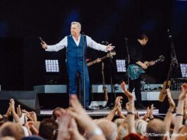 Roland Kaiser bei der Kaisermania 2023 in Dresden